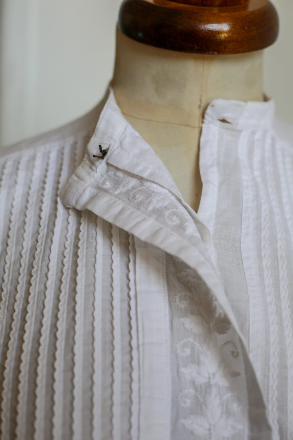 Edwardian White Cotton Lawn Blouse