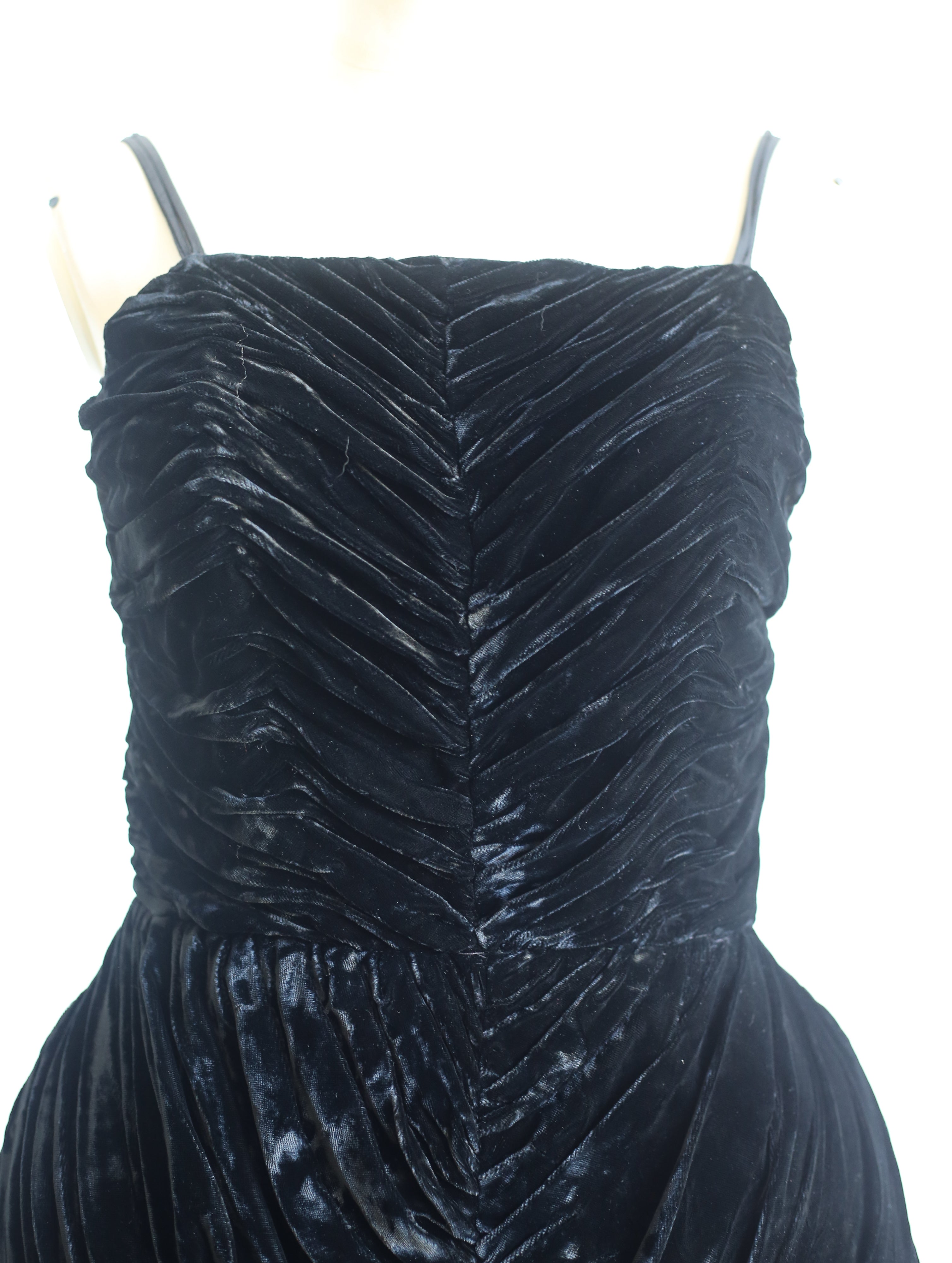 Vintage 1950s Black Silk Velvet Cocktail Dress