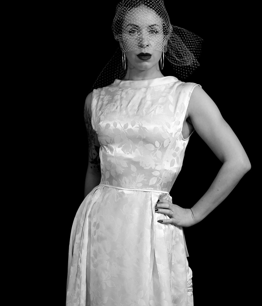 Vintage 1950s Damask Ivory Wedding Dress