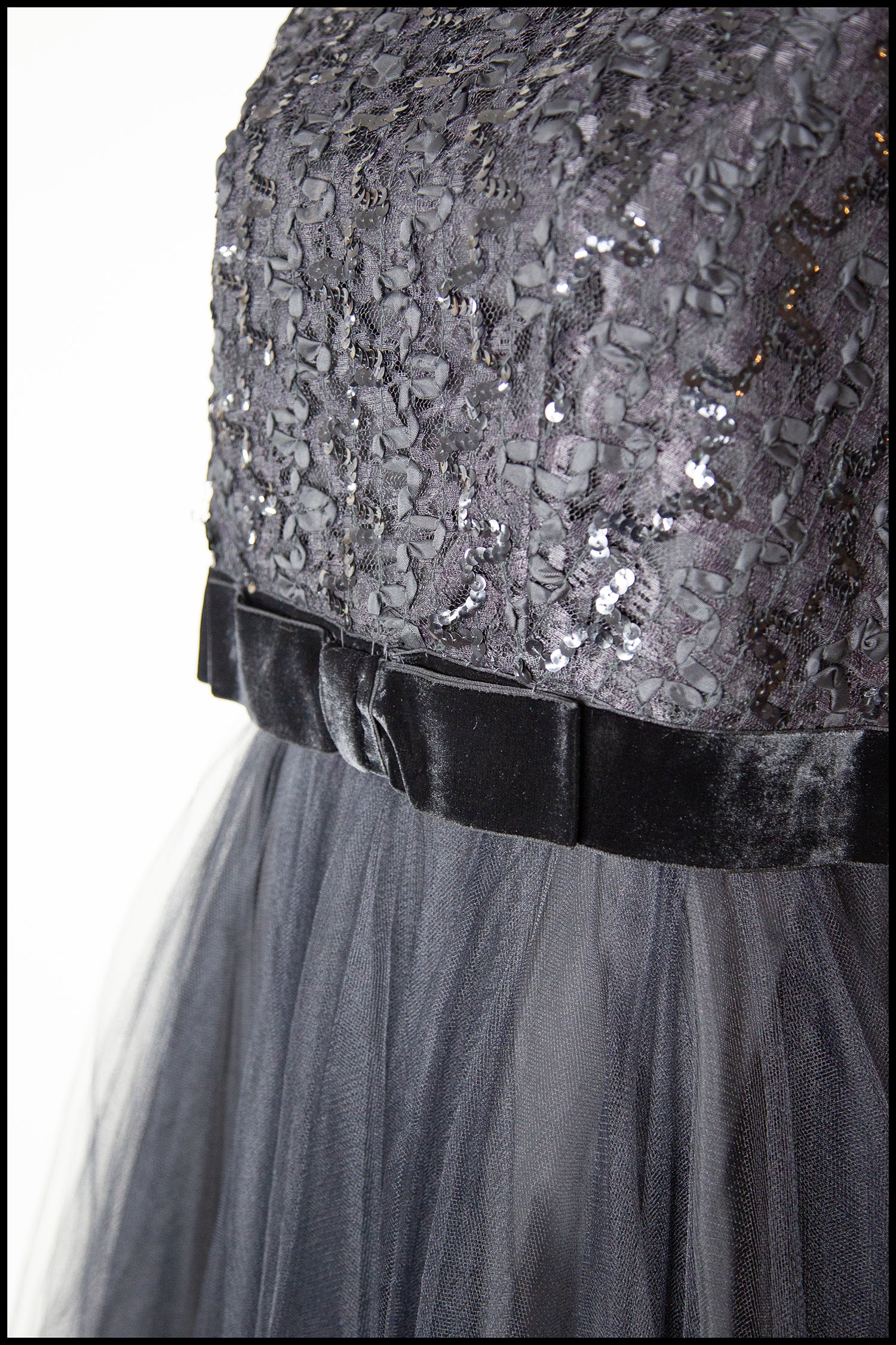 Vintage 1960s Black Cropped Shell Top