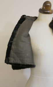 Vintage 1920s Black Thick Velvet Cropped Cape