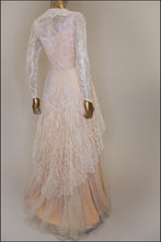Vintage 1940s Fine Lace Wedding Dress