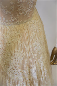 Vintage 1940s Fine Lace Wedding Dress