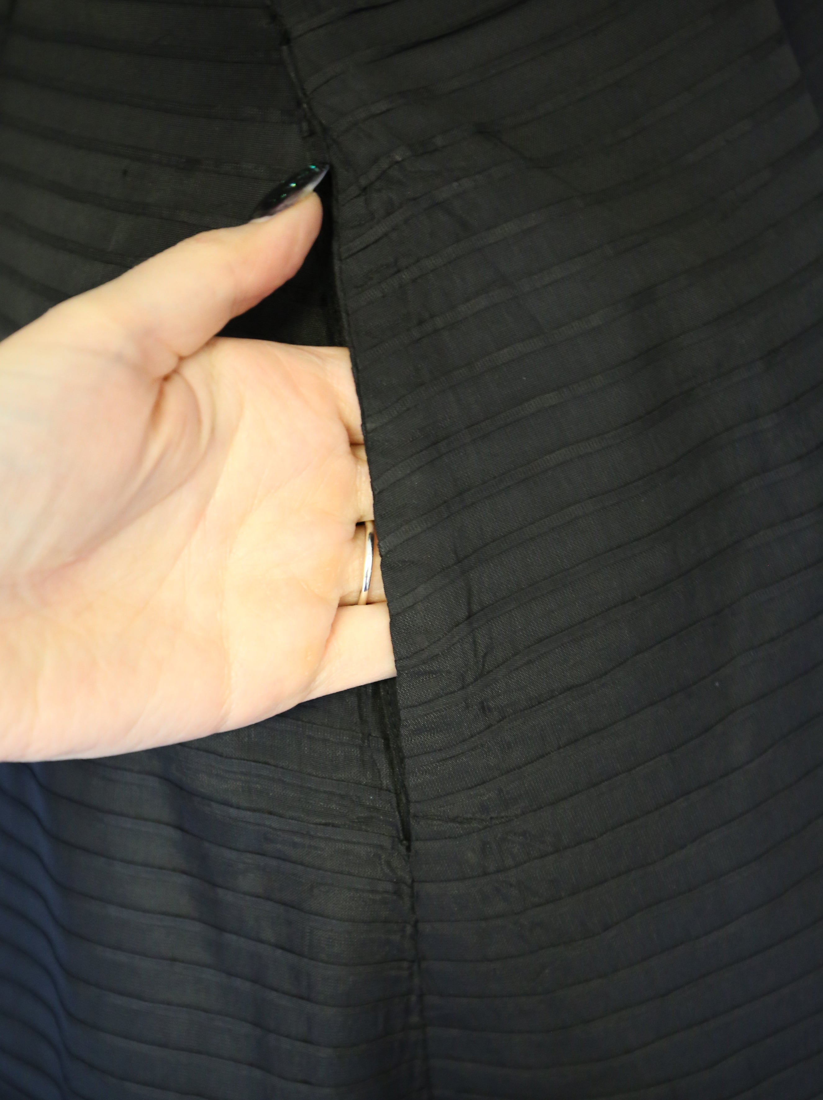 Vintage 1950s Black Stripe Taffeta Dress