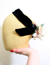 Vintage 1950s Velvet Fascinator Hat