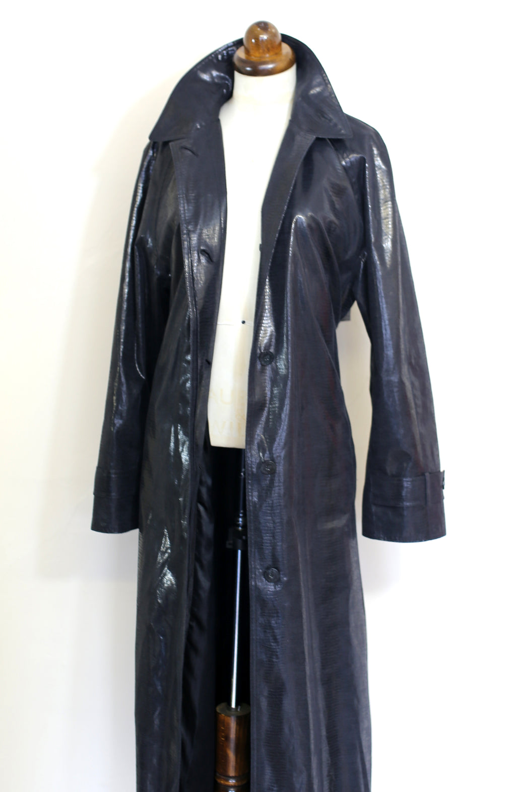 Vintage 1980s Shiny Black Snakeskin Mac