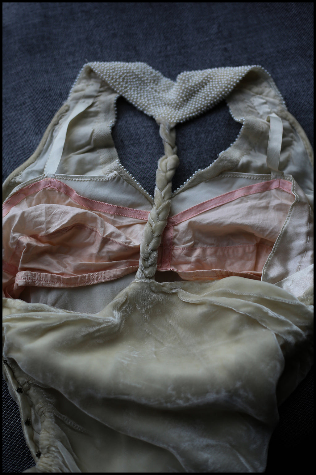 Vintage 1930s Silk Velvet Beaded Bow Top