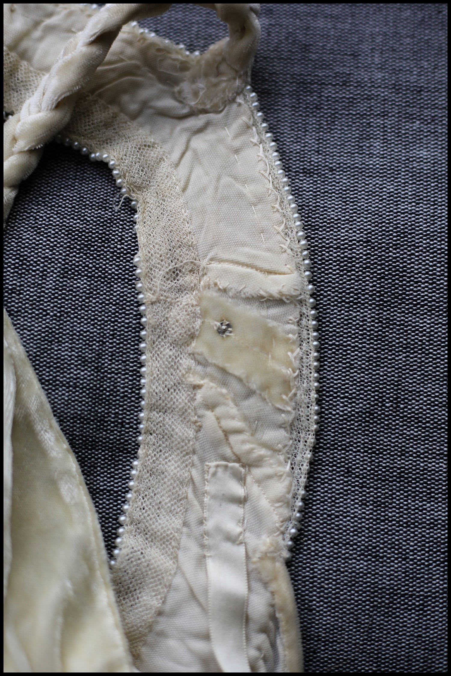 Vintage 1930s Silk Velvet Beaded Bow Top
