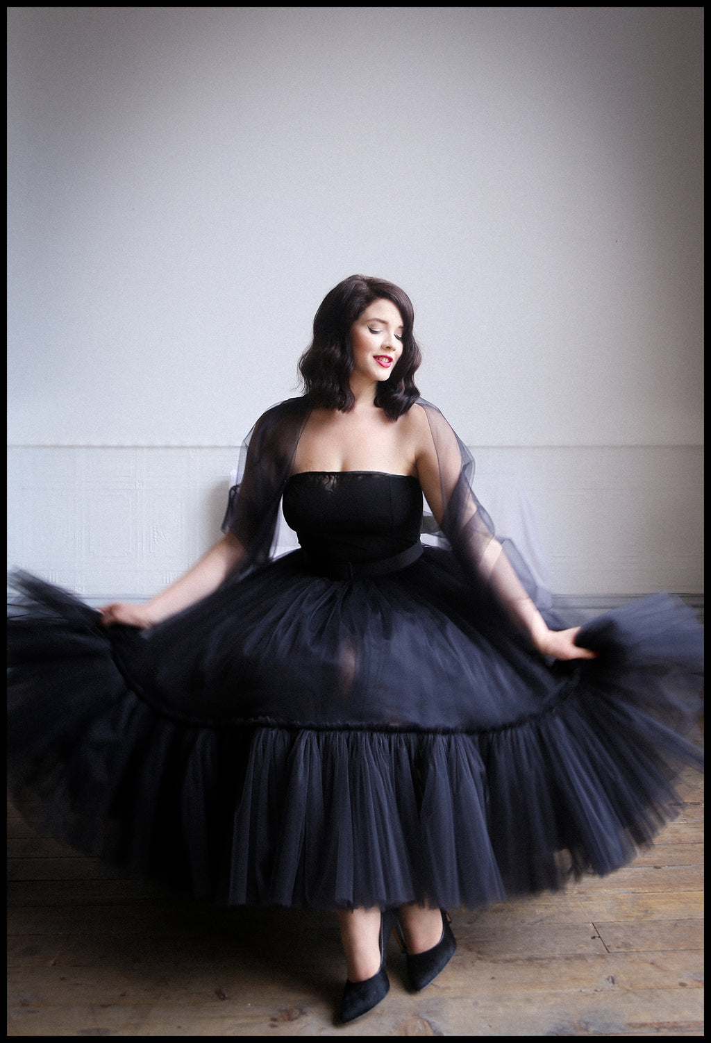 Ballerina - Black Tulle Tiered Midi Dress