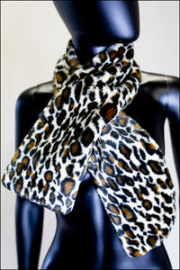 Vintage 1950s Leopard Faux Fur Scarf