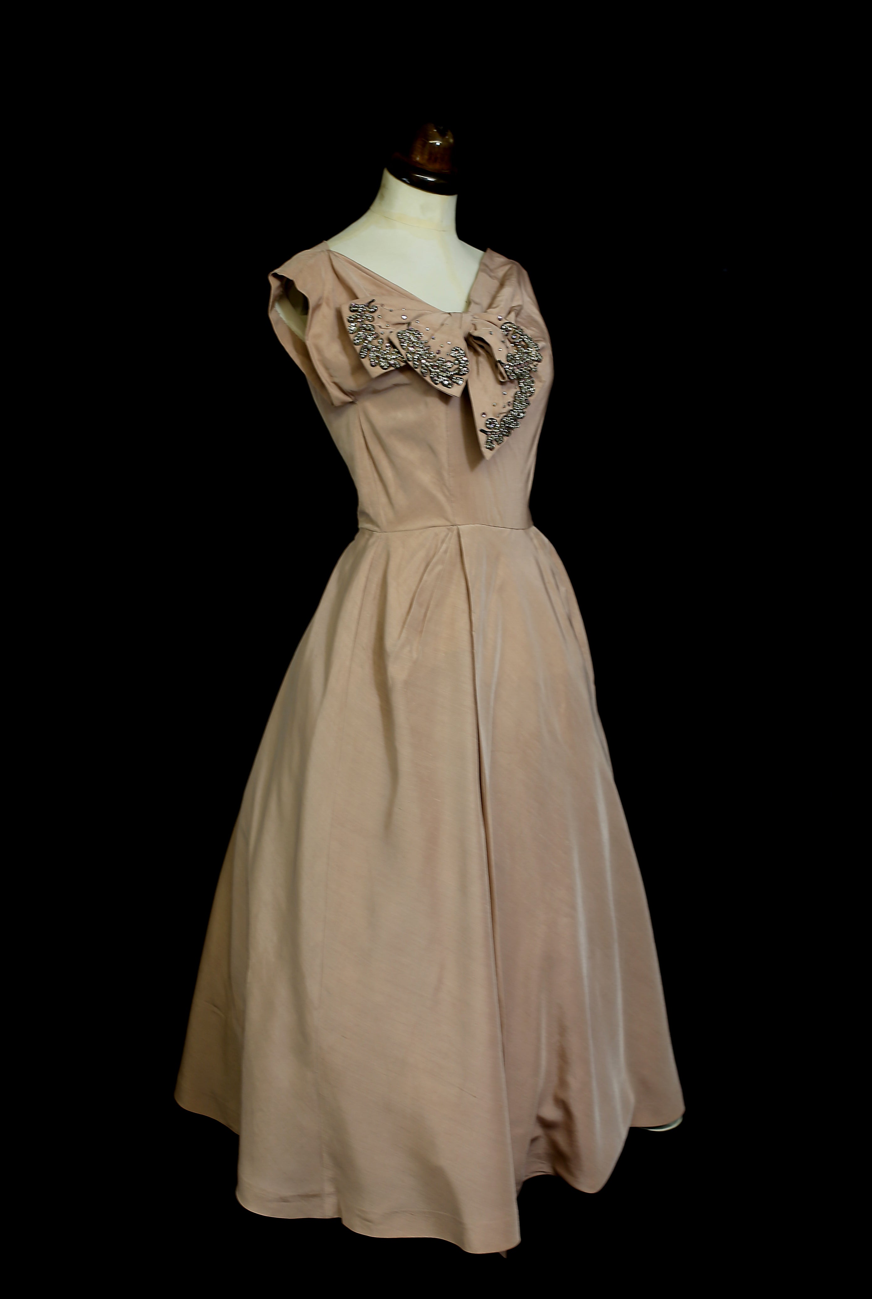 Vintage 1950s Dusky Pink Beaded Cocktail Dress