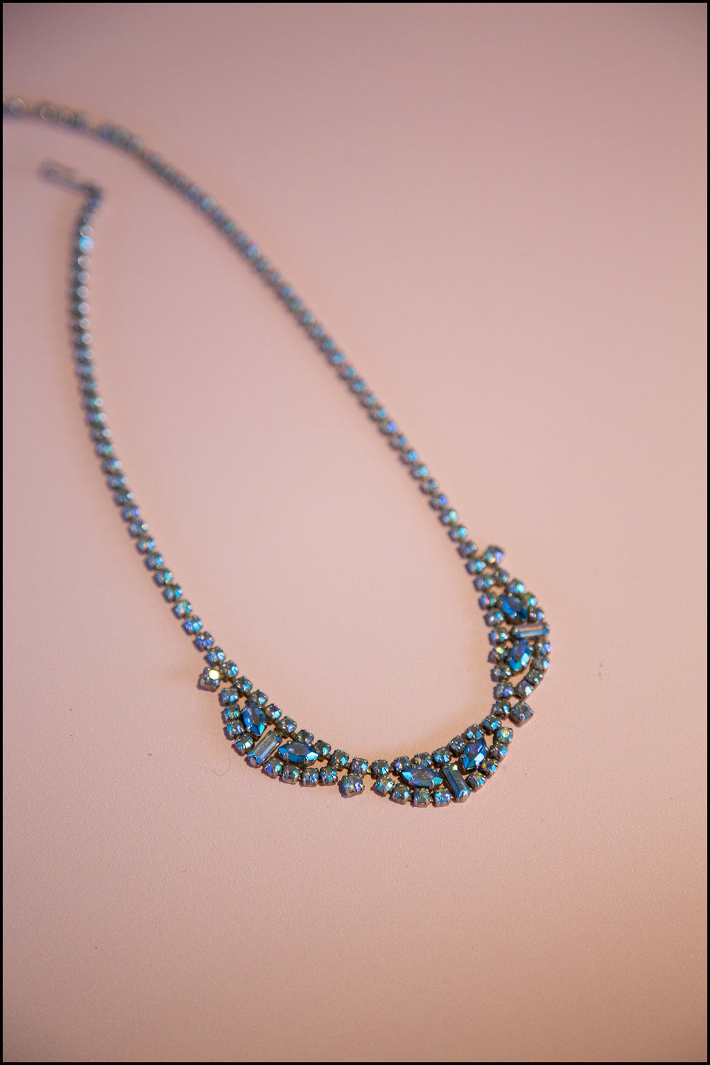 Vintage 1950s Blue Iridescent Rhinestone Necklace