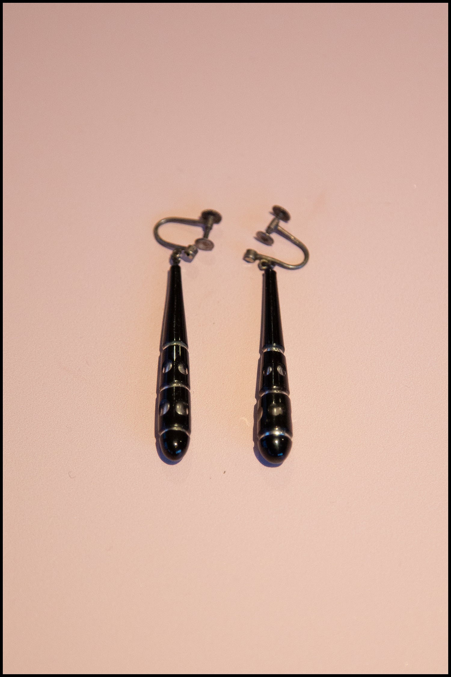 Vintage 1920s Black Glass Drop Earrings
