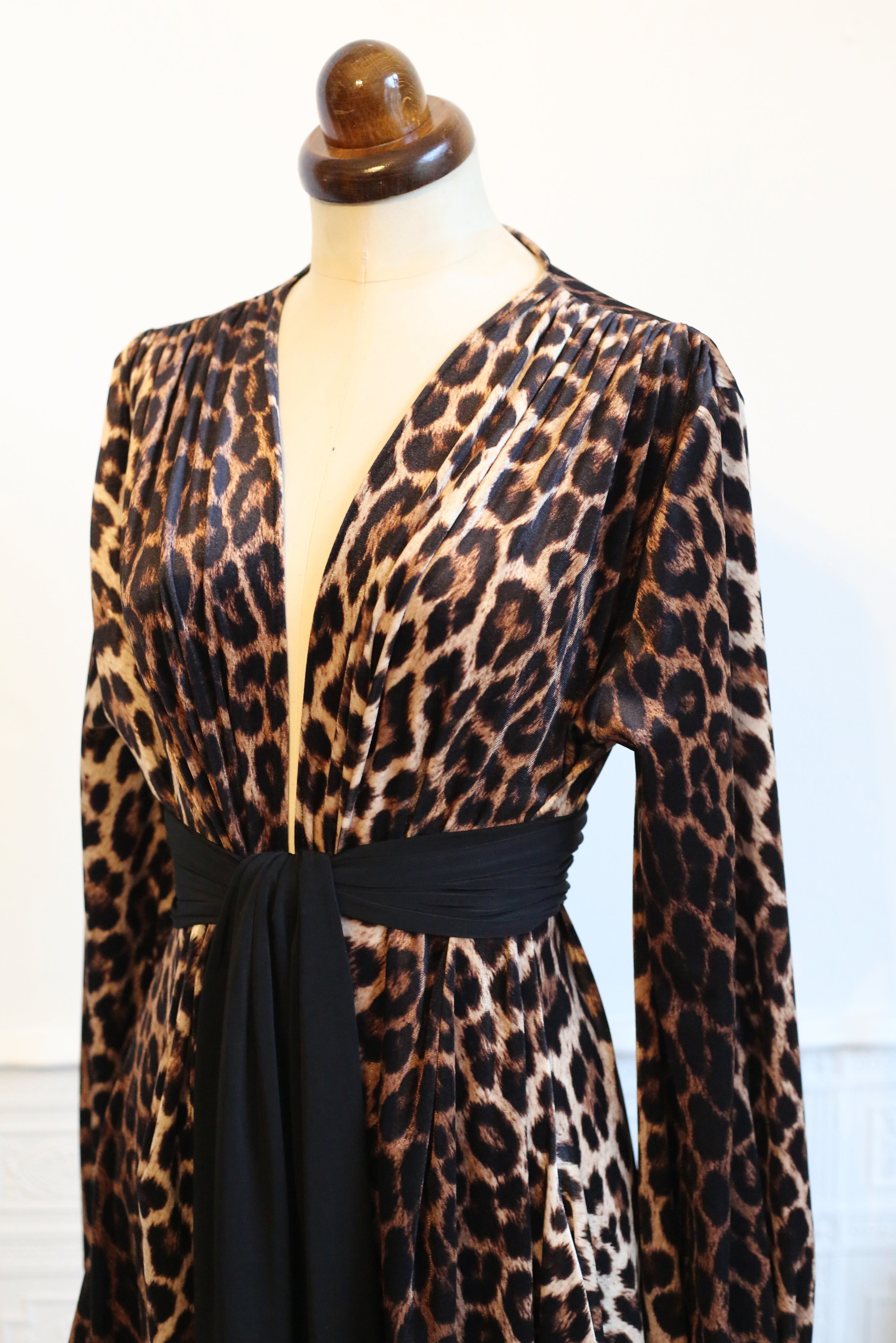 Vamp - Leopard Velvet Gown