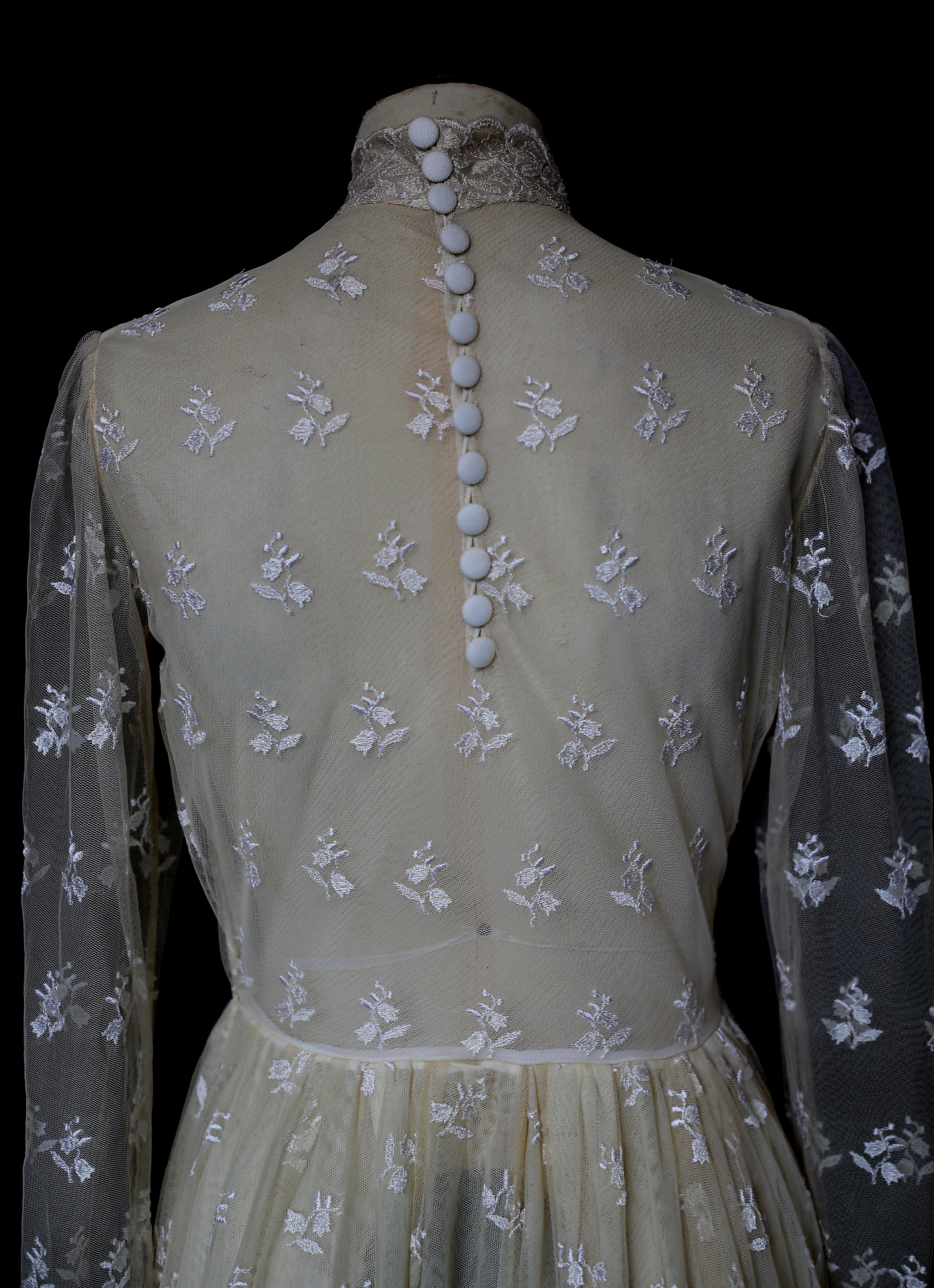 Vintage 1970s Edwardian Style Cream Lace Wedding Dress