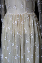 Vintage 1970s Edwardian Style Cream Lace Wedding Dress