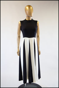 Vintage 1970s Monochrome Crepe Maxi Dress