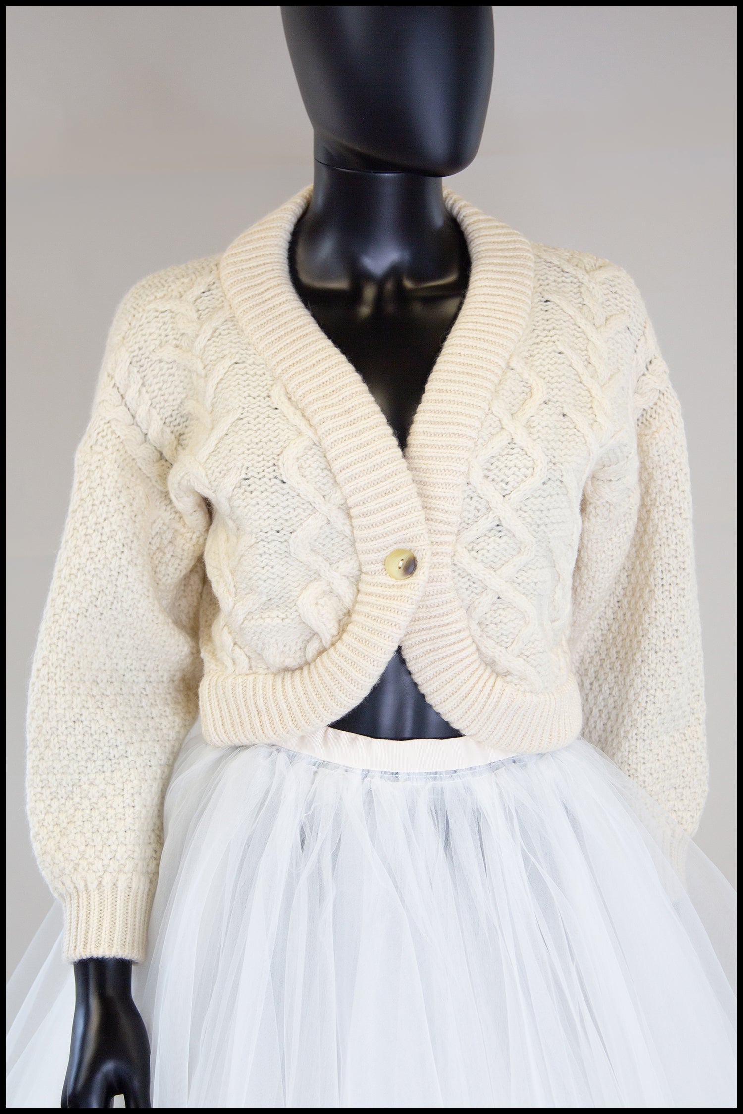 vintage hand knit cardigan ivory cream 