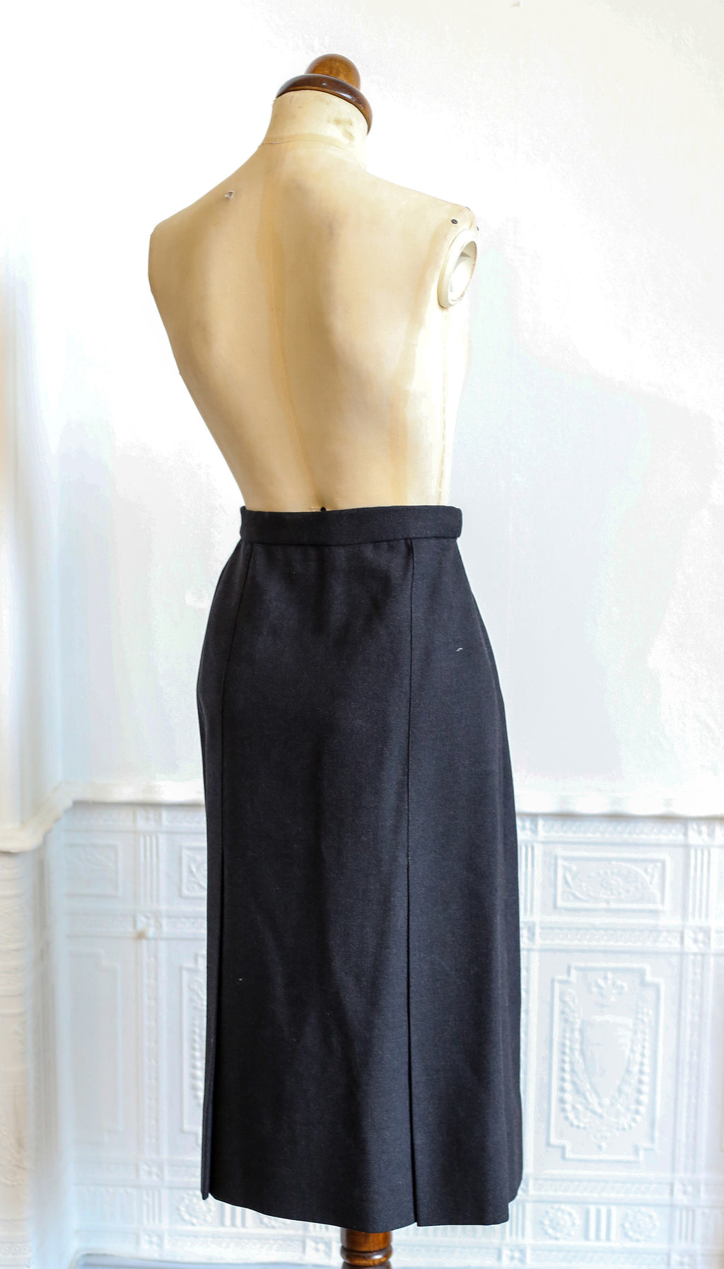 Vintage 1940s Grey Wool Skirt Suit