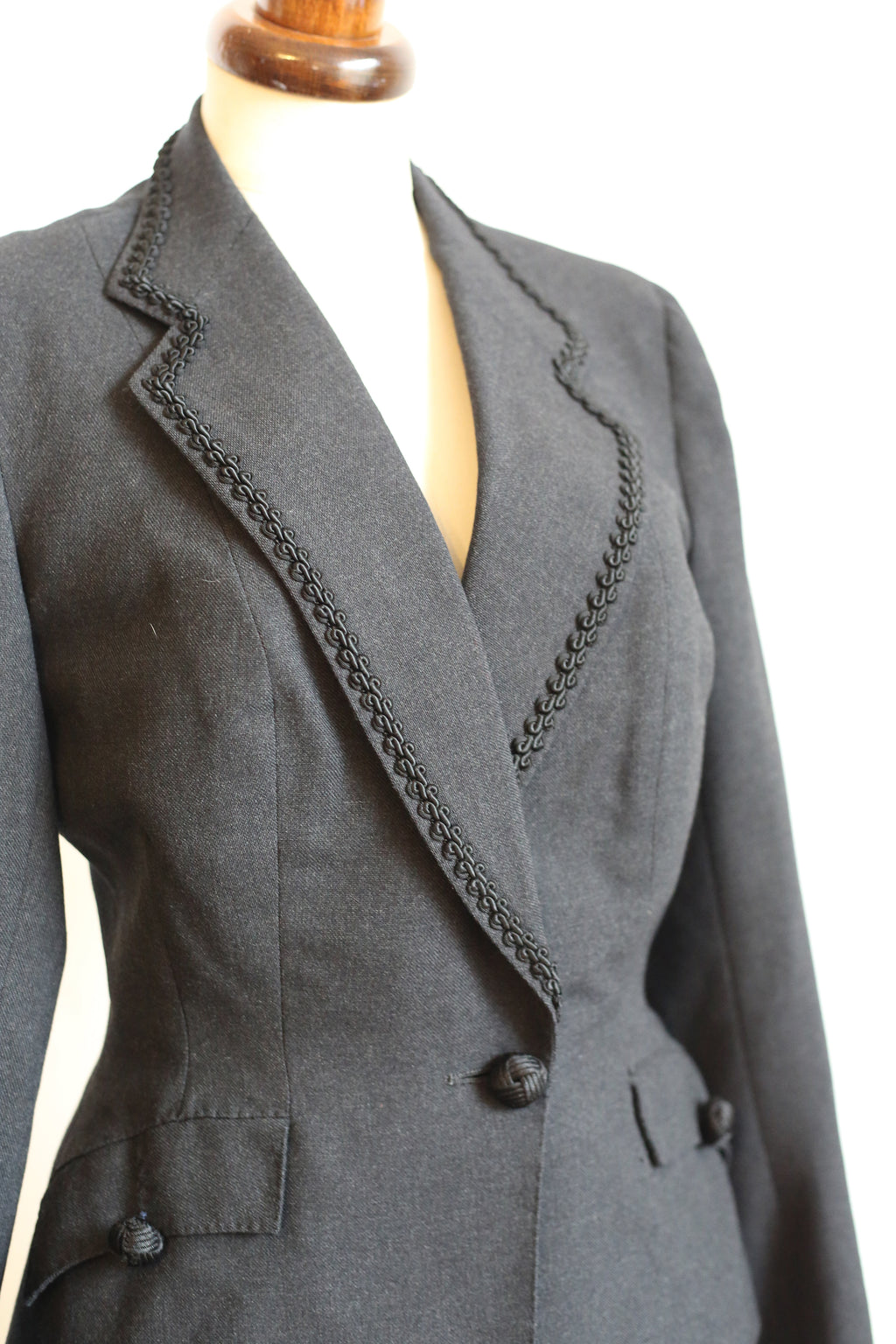 Vintage 1940s Grey Wool Skirt Suit