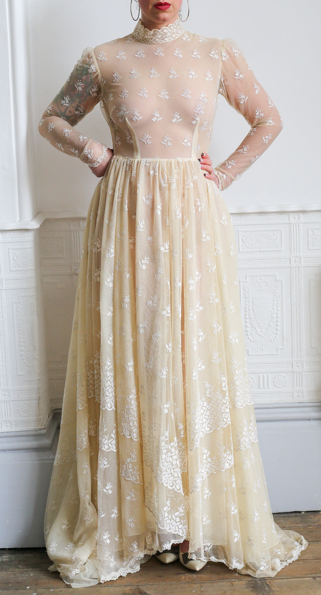 Vintage 1970s Edwardian Style Cream Lace Wedding Dress