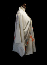 Vintage 1950s Ivory Leaf Design Kimono Jacket