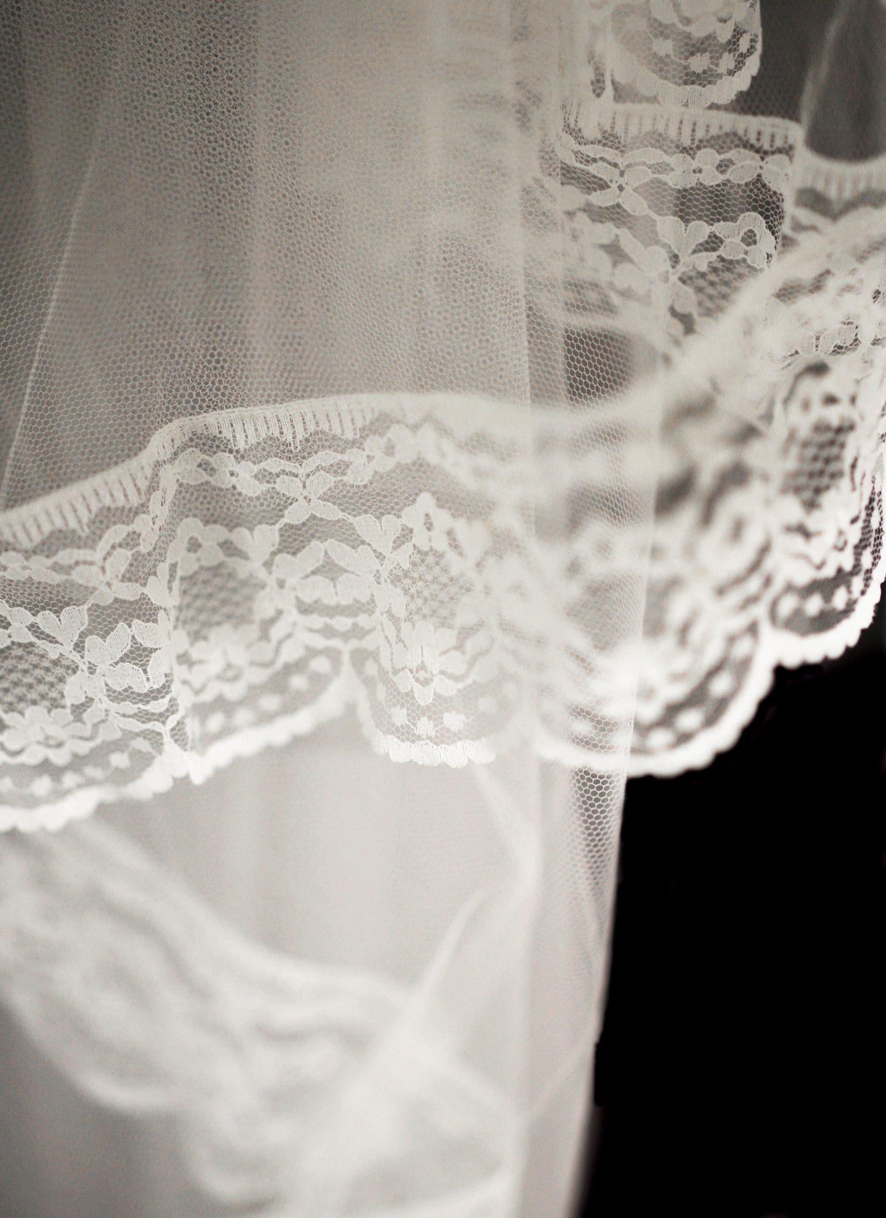 Vintage White Lace Edge Full Length Wedding Veil