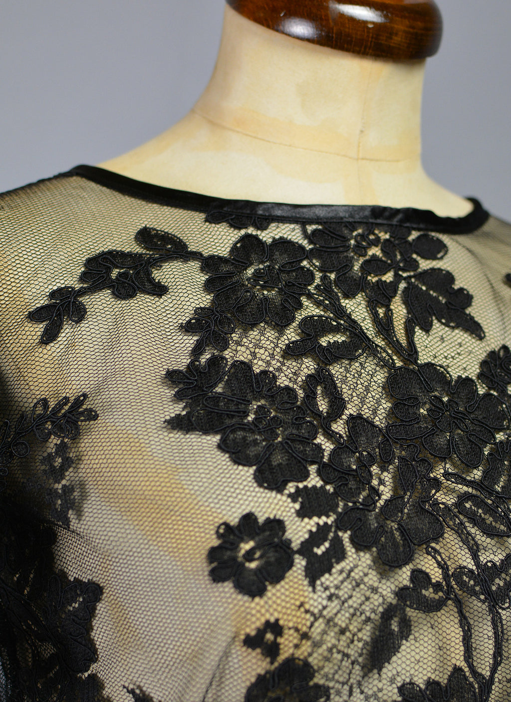 Babette - Black Corded Lace Top