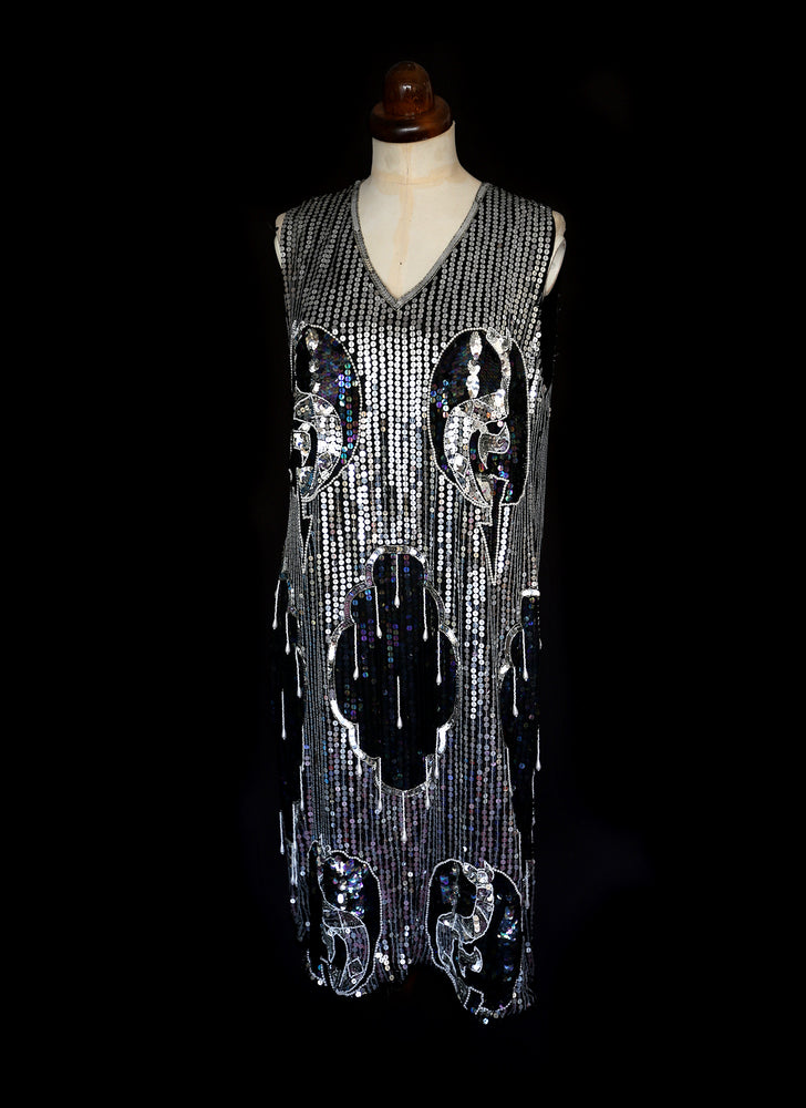 Vintage 80s Silver Sequin 20s Style Flapper Dress