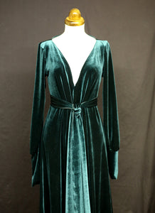 Vamp - Dark Green Velvet Maxi Dress