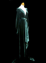 Vamp - Dark Green Velvet Maxi Dress