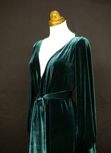 Vamp - Dark Green Velvet Maxi Dress