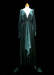 Vamp - Dark Green Velvet Maxi Dress