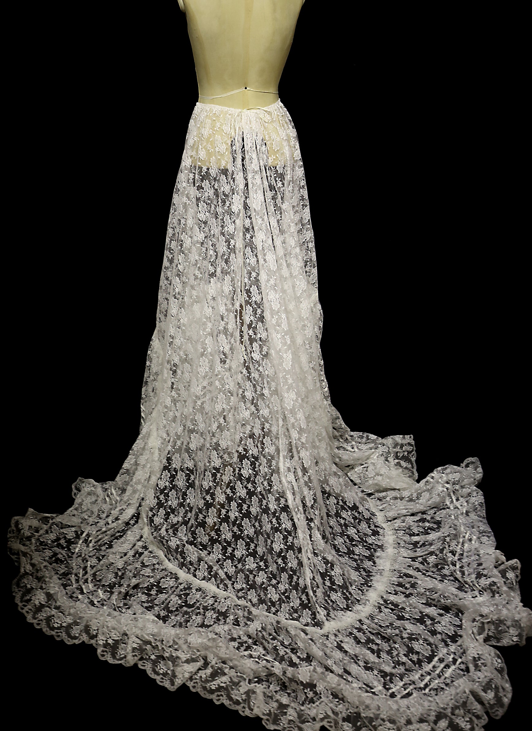 Vintage 1980s Ivory White Lace Bridal Skirt