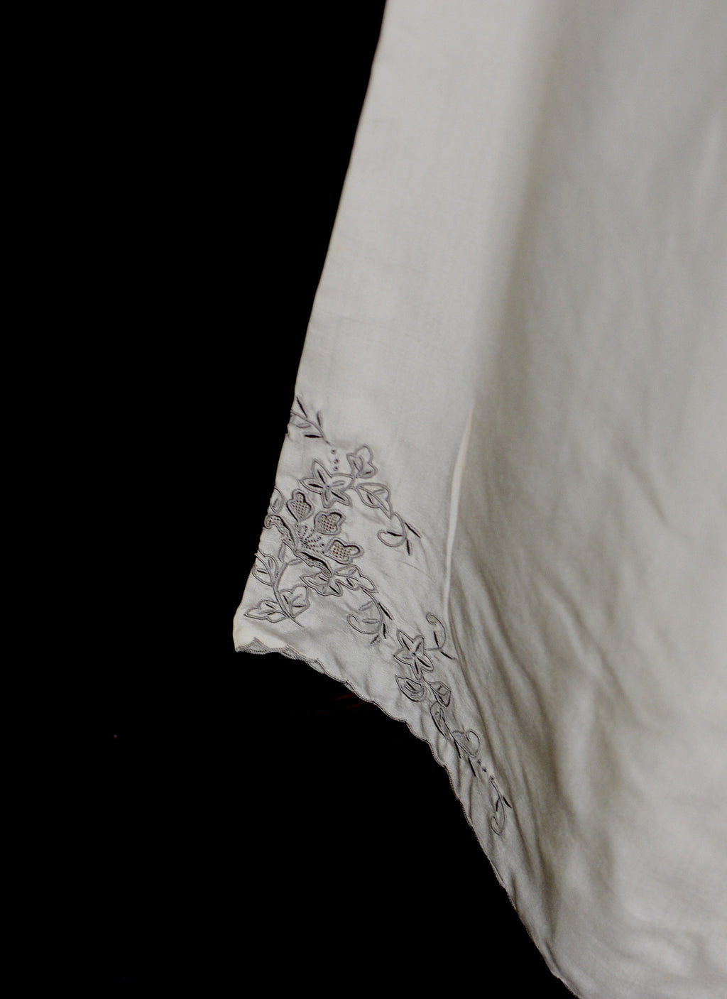 Vintage 1930s Ivory Silk Embroidered Pyjamas