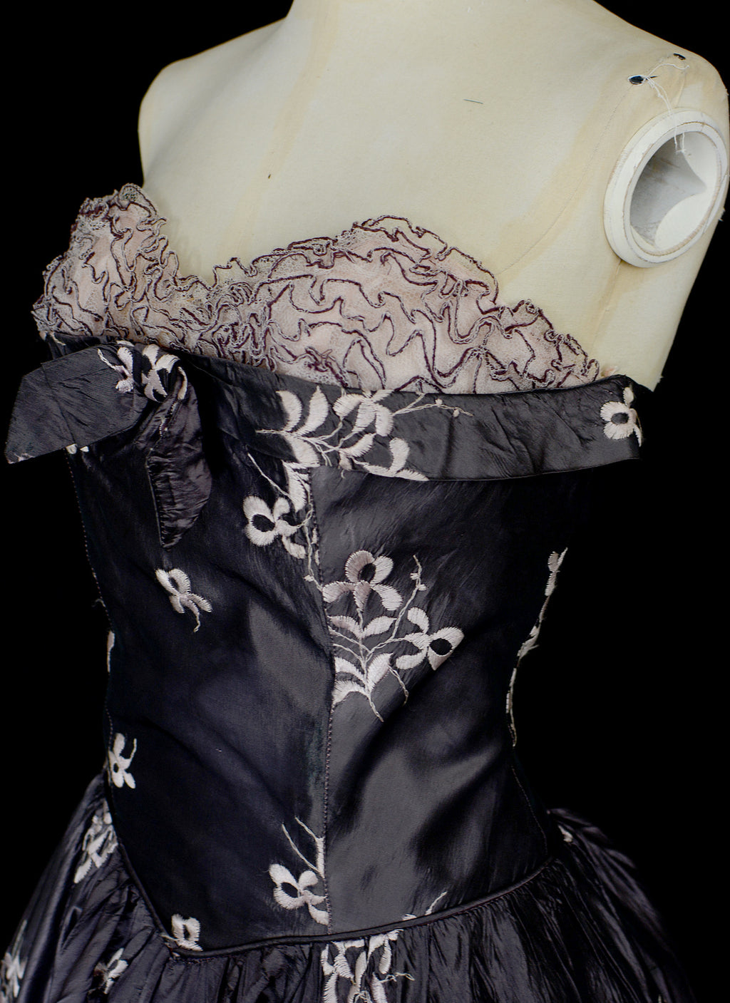 Vintage 1950s Grey Taffeta Cocktail Dress