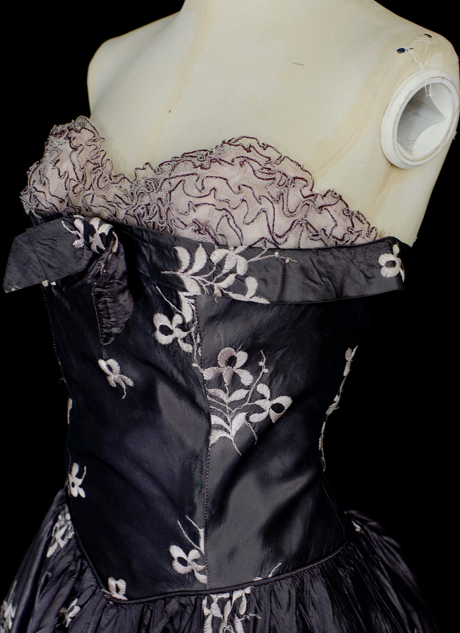 Vintage 1950s Grey Taffeta Cocktail Dress