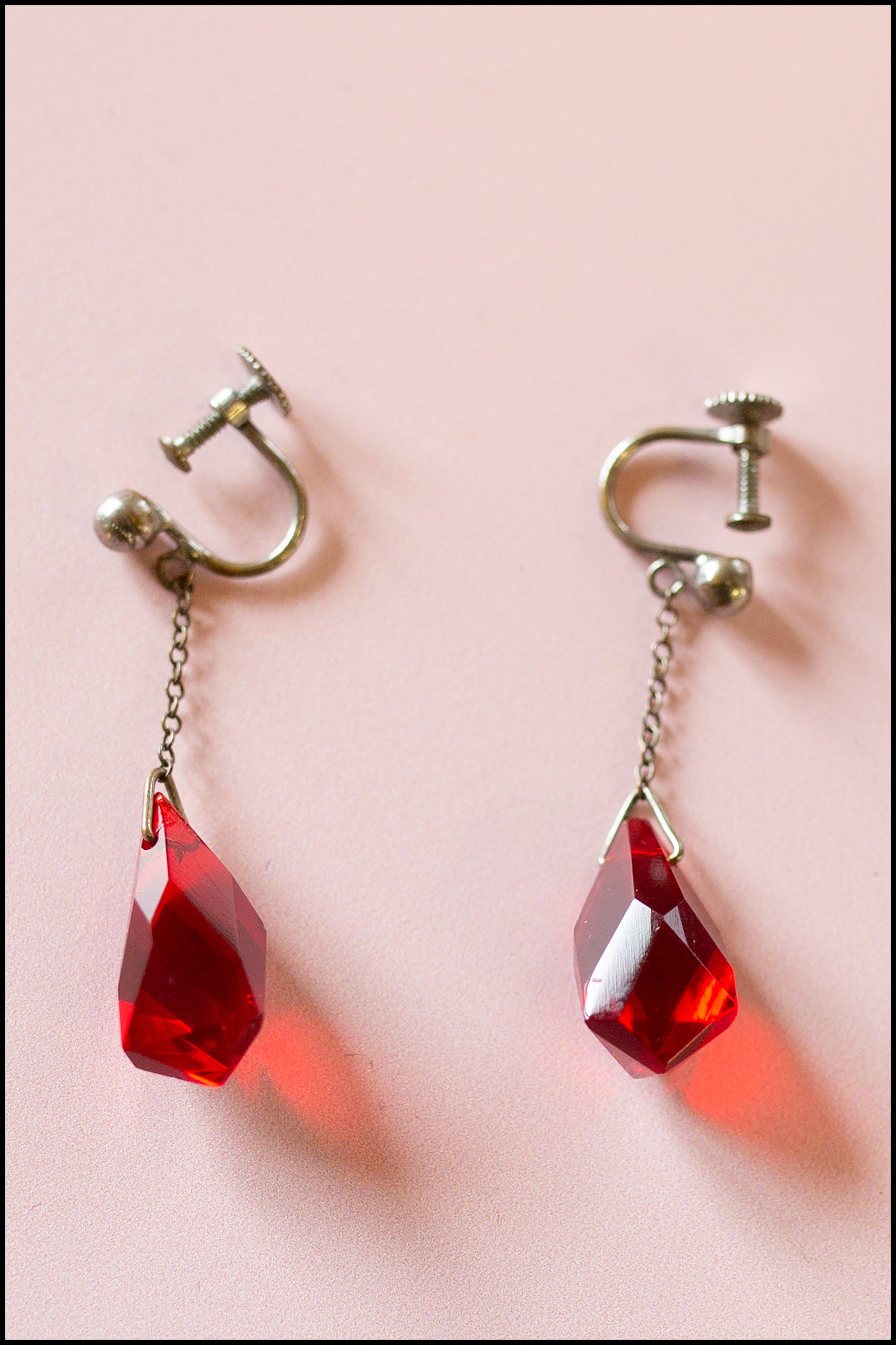 Vintage 1940s Red Crystal Drop Earrings