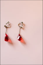 Vintage 1940s Red Crystal Drop Earrings