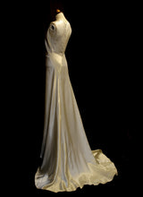 Vintage 1930s Ivory Satin Wedding Dress