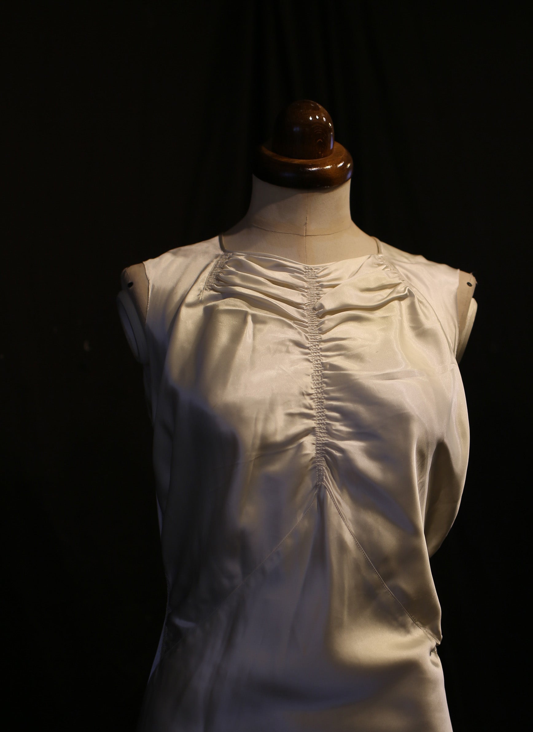 Vintage 1930s Ivory Satin Wedding Dress