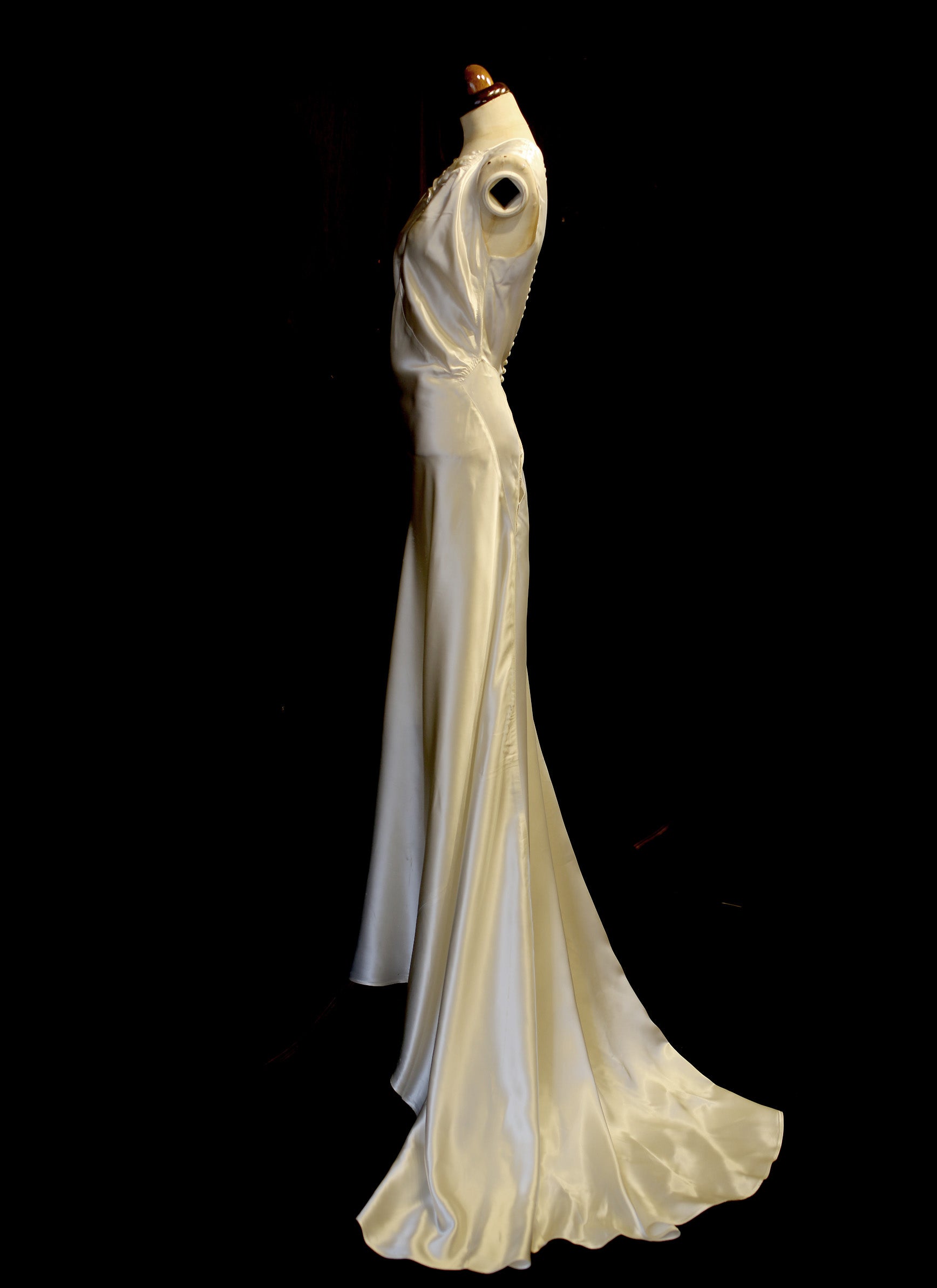 Vintage 1930s Ivory Satin Wedding Dress