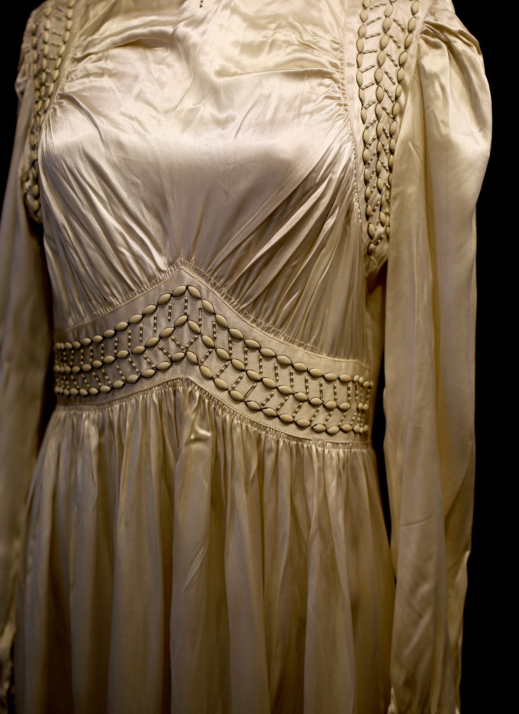 Vintage 1940s Luxury Ration Label  Jayant Model Ivory Satin Wedding Dress
