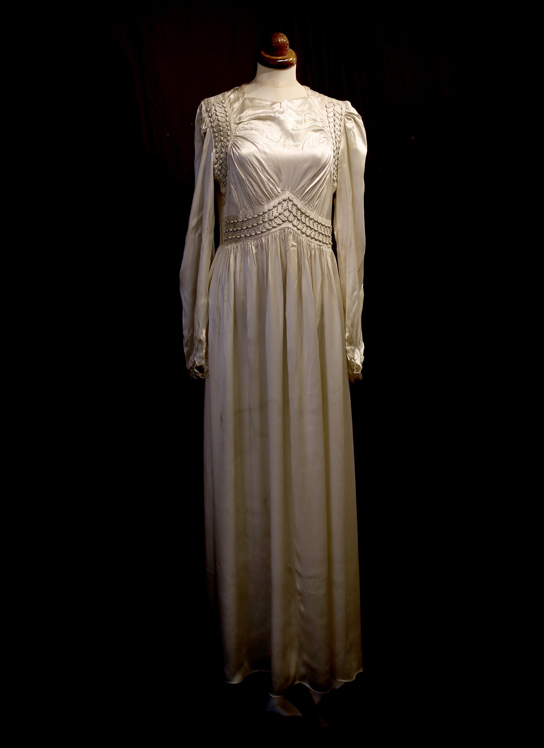 Vintage 1940s Luxury Ration Label  Jayant Model Ivory Satin Wedding Dress