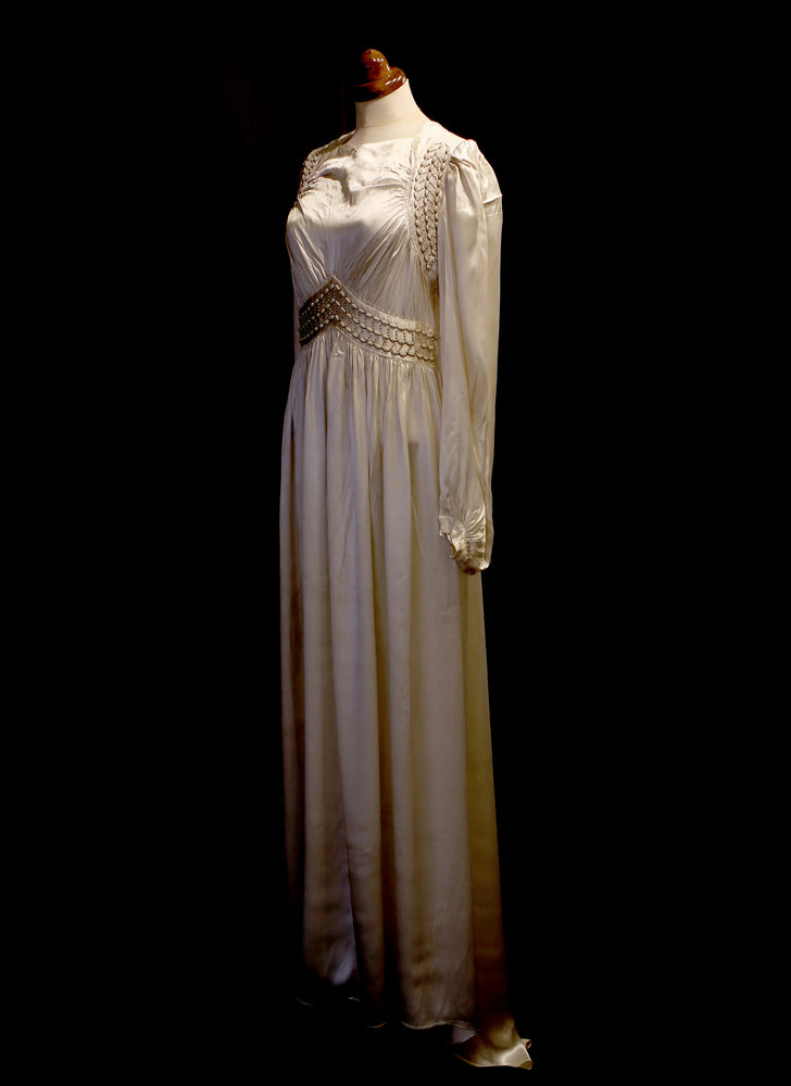 Vintage 1940s Luxury Ration Label  Jayant Model Ivory Satin Wedding Dress