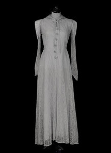 Vintage 1940s Lace Wedding Dress