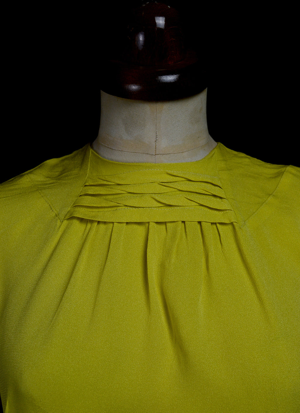 Vintage 1950s Yellow Crepe Top