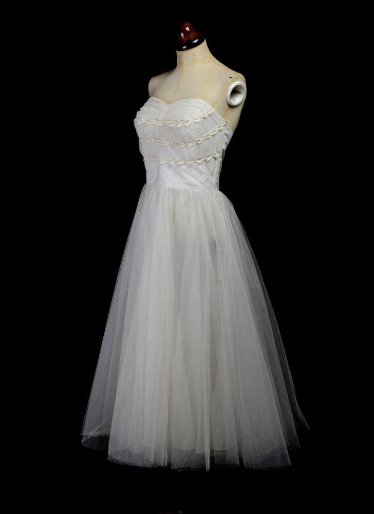 RESERVED Vintage 1950s Tulle Prom / Wedding Dress