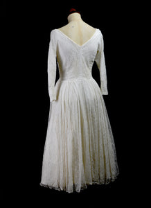 Vintage 1950s Chantilly Lace Wedding Dress