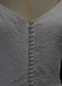 Vintage 1950s Chantilly Lace Wedding Dress